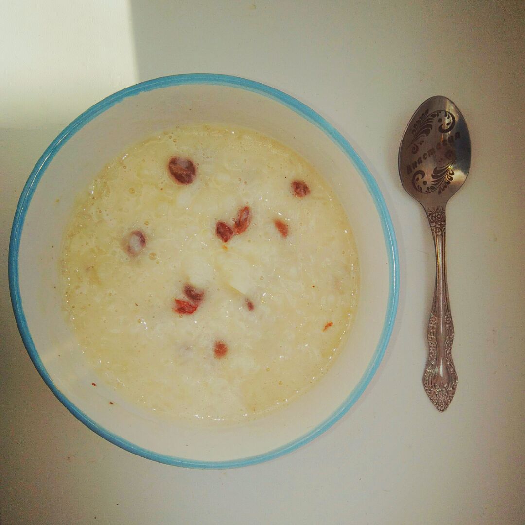Каша рисовая с изюмом на молоке рецепт пошагово Каша рисовая с изюмом на молоке рецепт пошагово