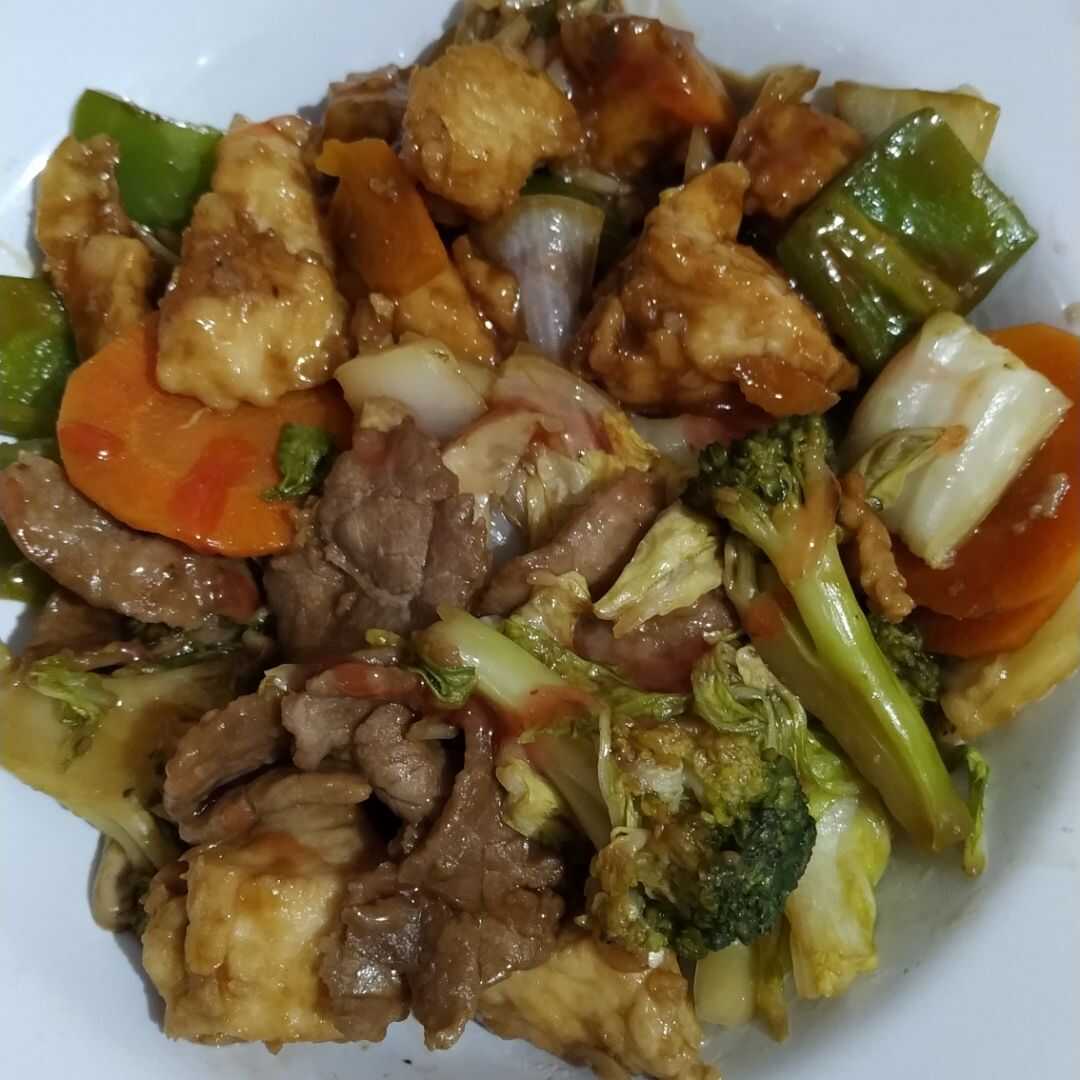 Frango Xadrez e Cenoura Salteada - 216kcal - 300g LOWCARB