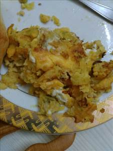 Egg Omelet or Scrambled Egg with Potatoes and/or Onions (Tortilla Espanola, Traditional Style Spanish Omelet)