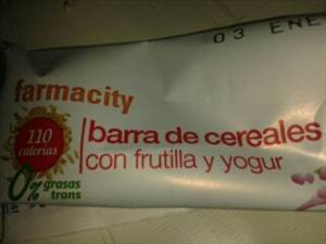 Farmacity Barra de Cereales con Frutilla y Yogur
