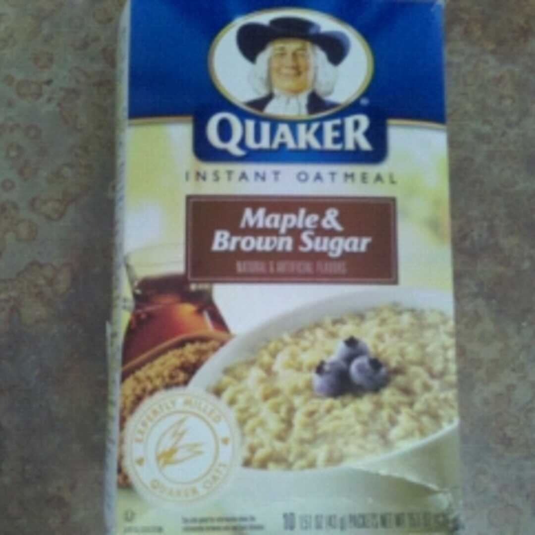 Quaker Instant Oatmeal - Maple & Brown Sugar