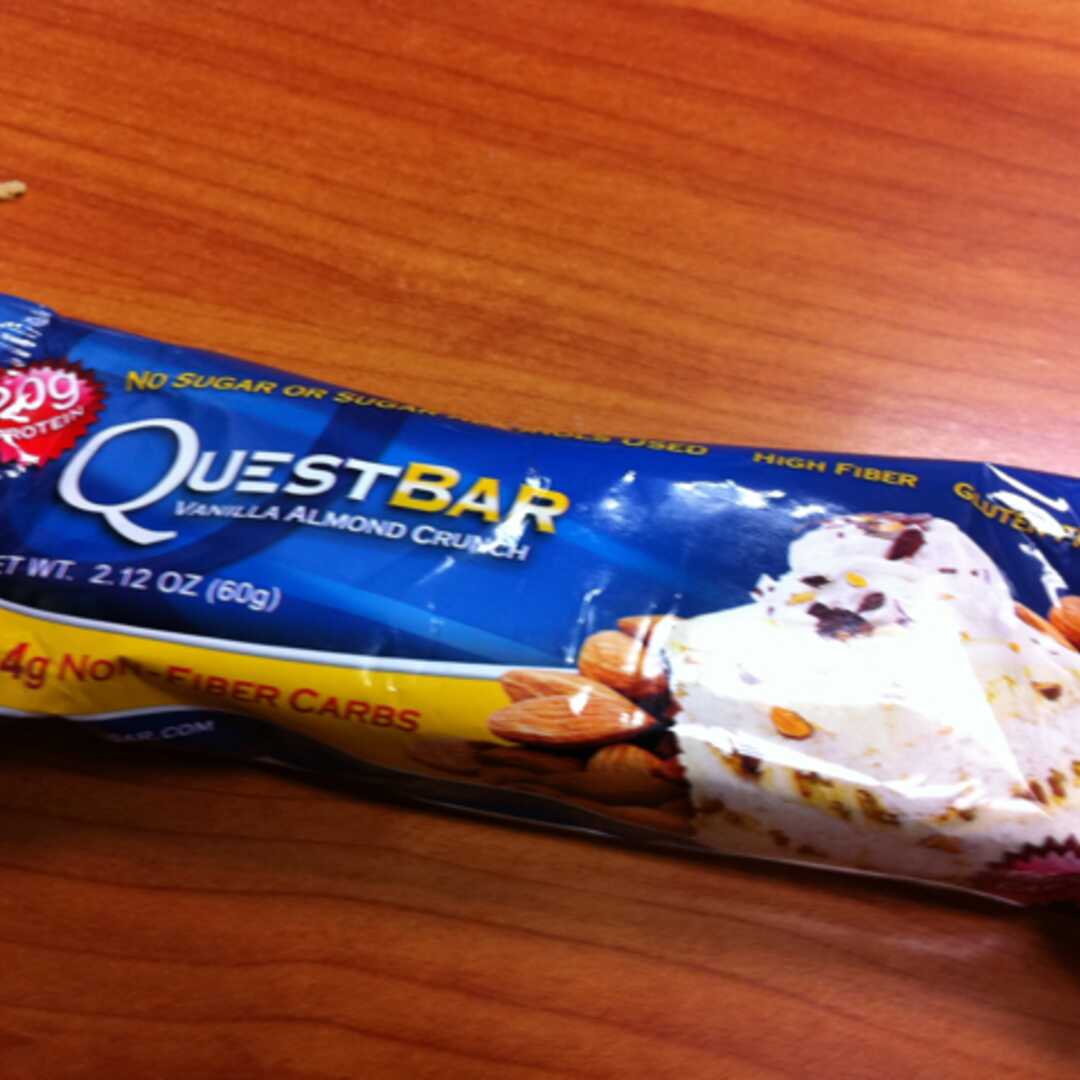 Quest Vanilla Almond Crunch Protein Bar