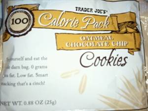 Trader Joe's 100 Calorie Pack Oatmeal Chocolate Chip Cookies