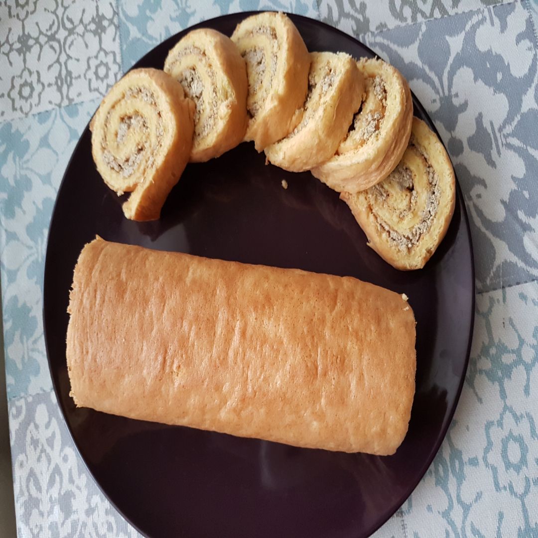 Рулет с халвой
