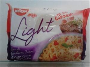 Nissin Miojo Light de Carne