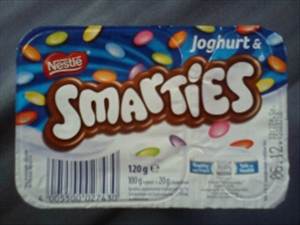 Nestle Joghurt & Smarties