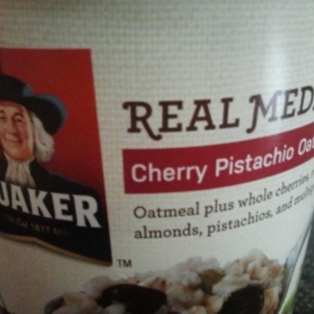 Quaker Real Medleys - Cherry Pistachio Oatmeal