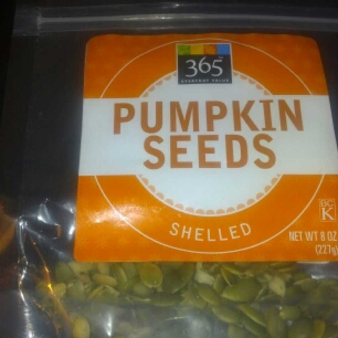 365 Everyday Value Shelled Pumpkin Seeds