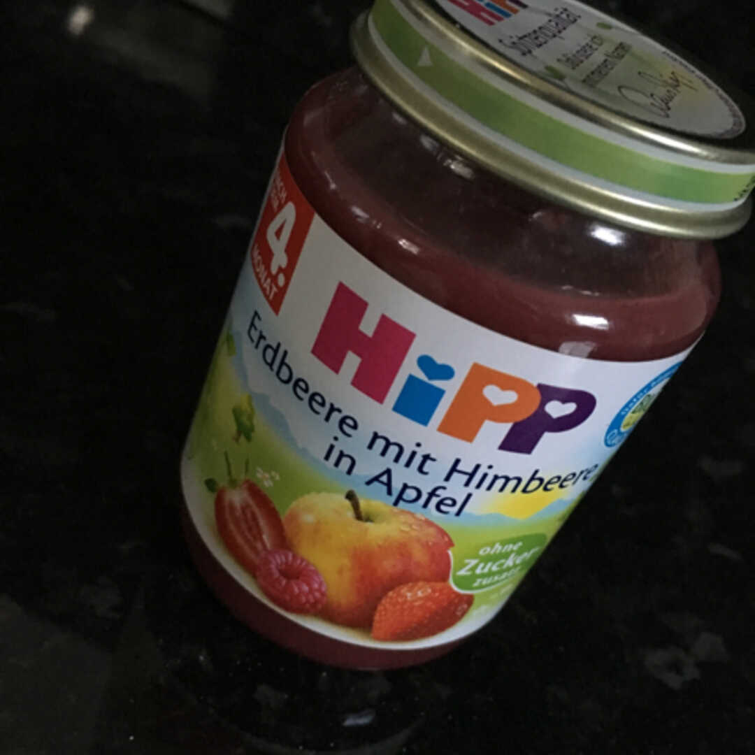 Hipp Erdbeere mit Himbeere in Apfel