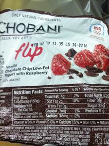 Chobani Flip Vanilla Chocolate Chip Low-Fat Yogurt with Raspberry