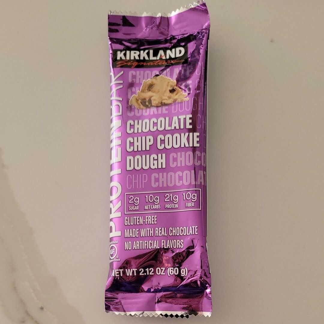 Kirkland Signature Chocolate Chip Cookie Dough Protein Bar