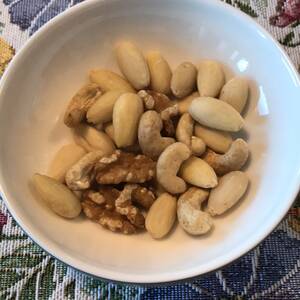 Pähkinäsekoitukset