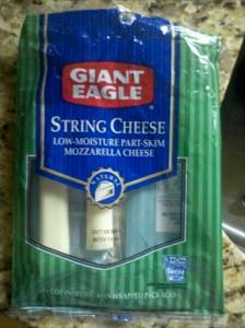 Giant Eagle Low-Moisture Part-Skim Mozzarella String Cheese