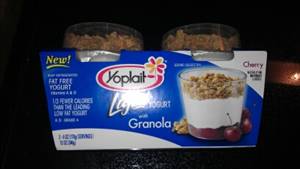 Yoplait Light Yogurt with Granola - Cherry
