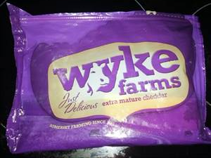 Wyke Farms Rich & Creamy Mature Cheddar