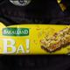 Bakalland BA! Baton Zbożowy z Suszonymi Bananami i Polewą Kakaową