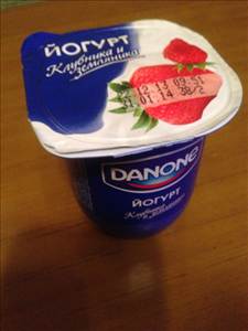 Danone Йогурт с Клубникой и Земляникой 1,6%