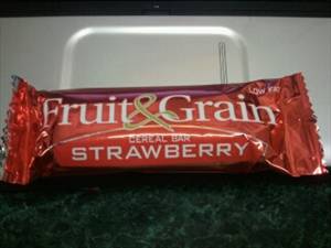 Millville Low Fat Fruit & Grain Cereal Bars - Strawberry