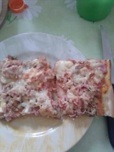 Pizza mit Fleisch
