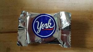 Calories in York Peppermint Pattie (Fun Size) and Nutrition Facts