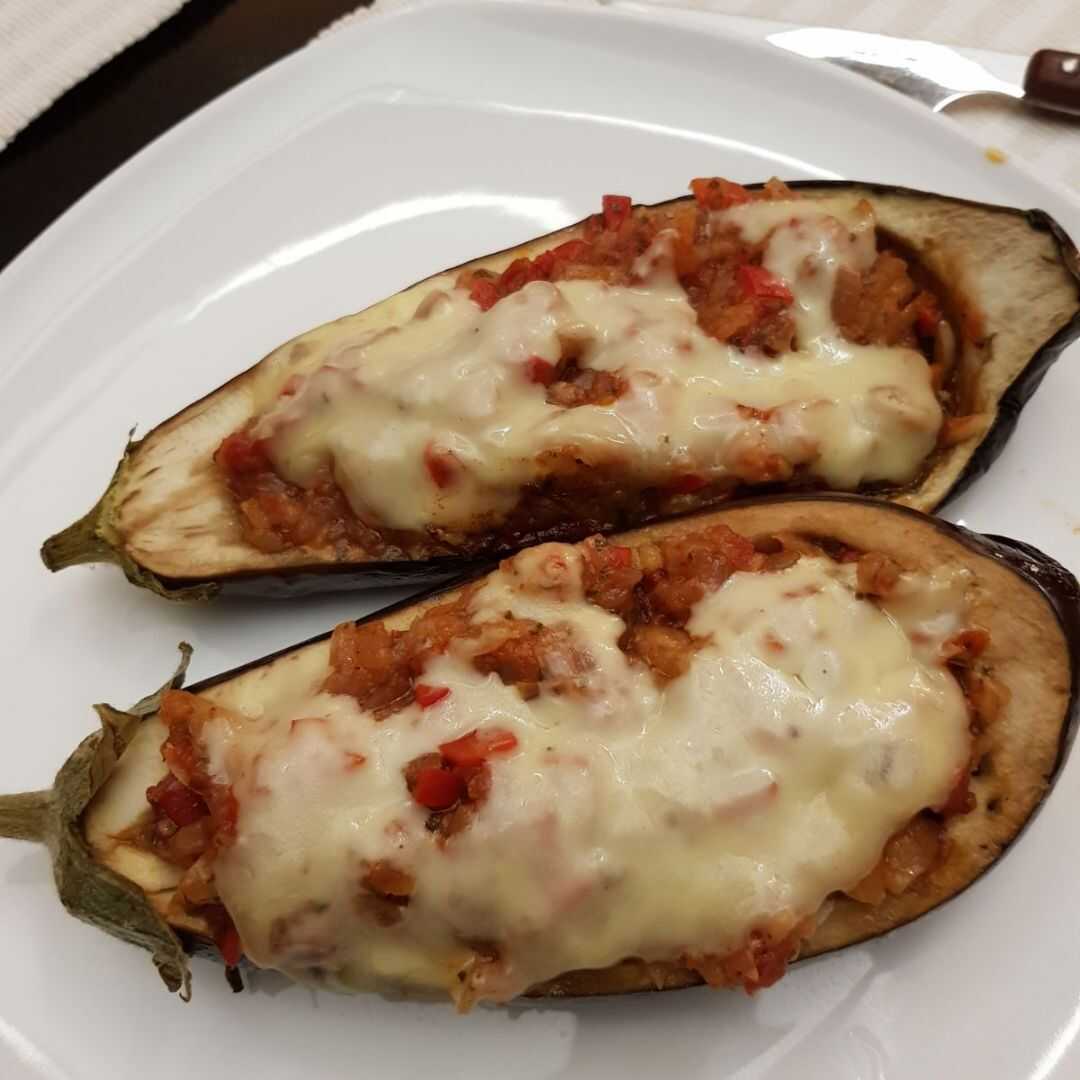 Eggplant with Cheese and Tomato Sauce
