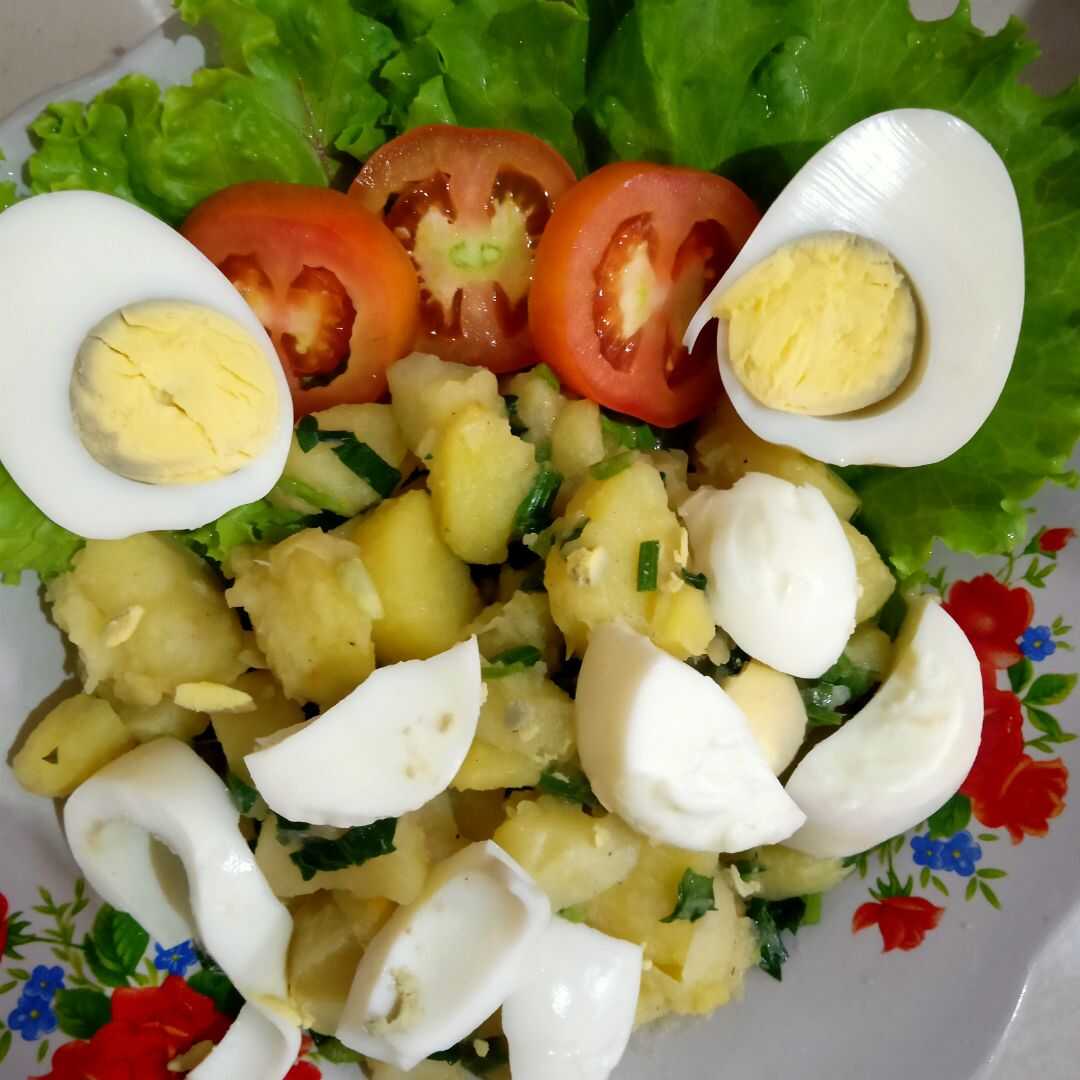 Salad Kentang dengan Telur