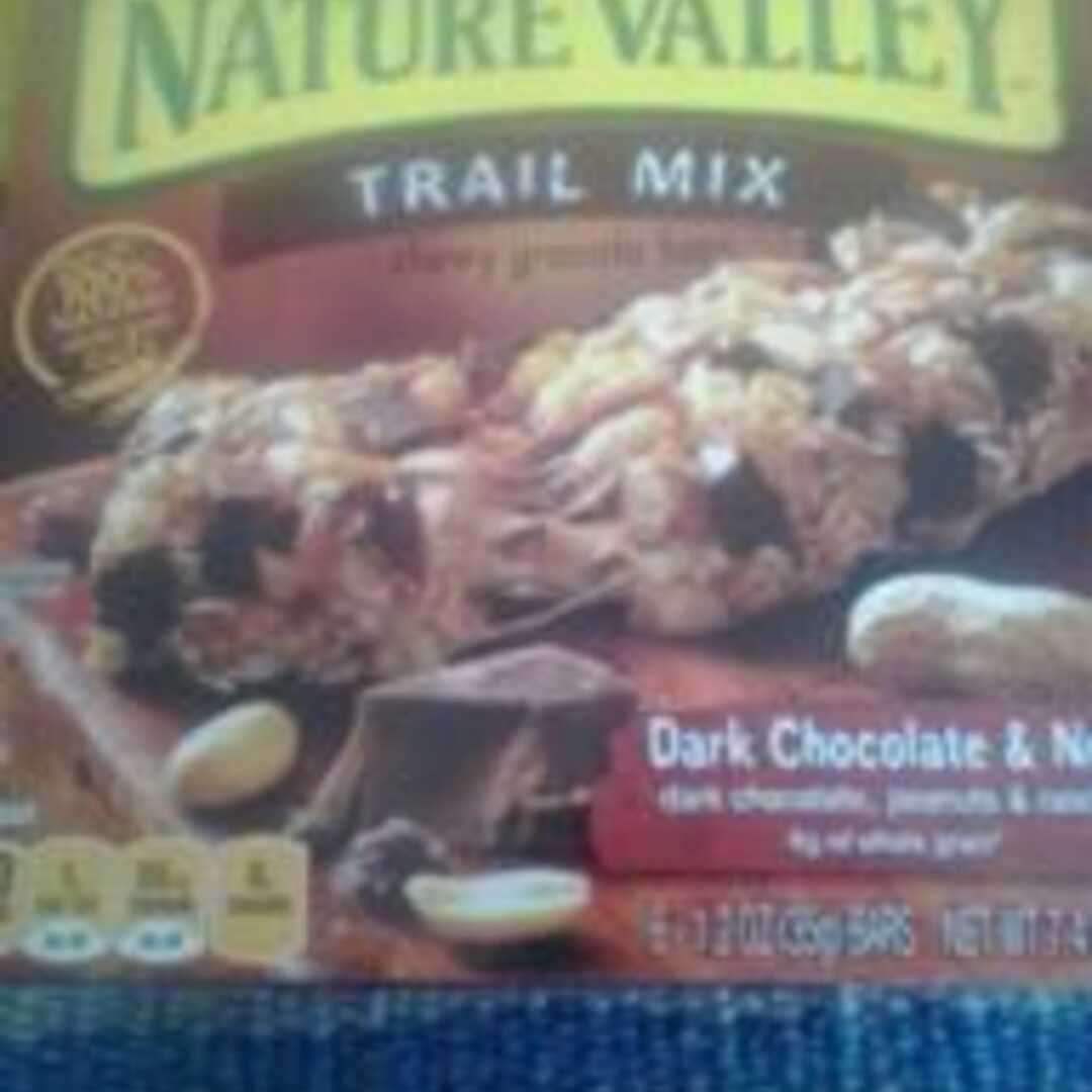 Nature Valley Trail Mix Dark Chocolate & Nut