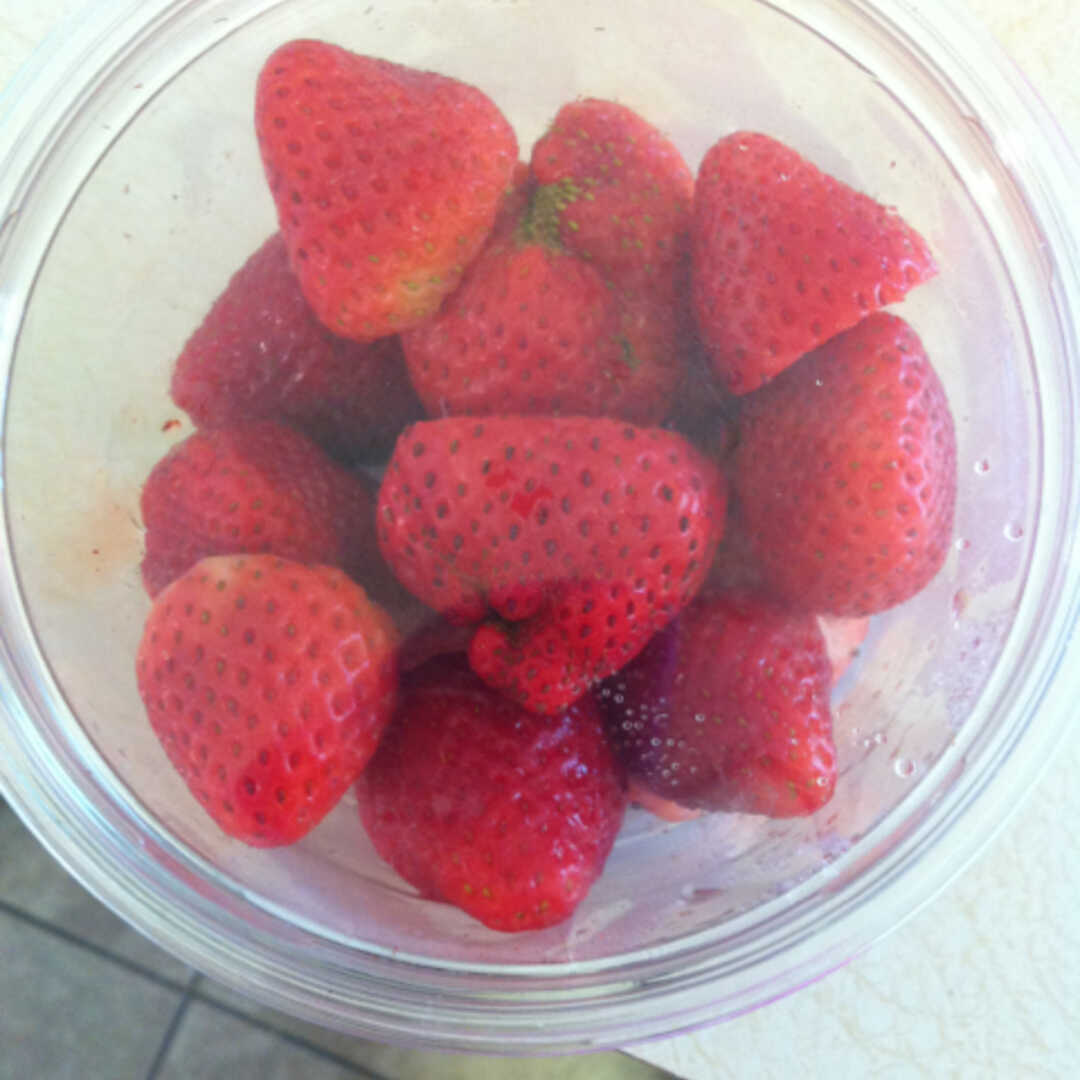 Food Club Whole Unsweetened Strawberries