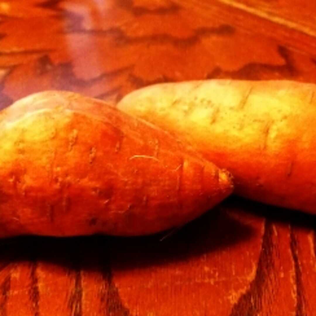 Baked Sweetpotato (Peel Eaten, Fat Added in Cooking)