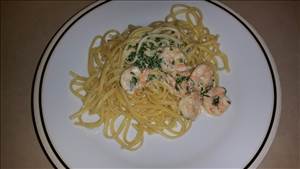 Shrimp and Noodles with Cheese Sauce (Mixture)