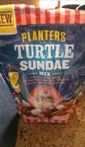 Planters Turtle Sundae Mix