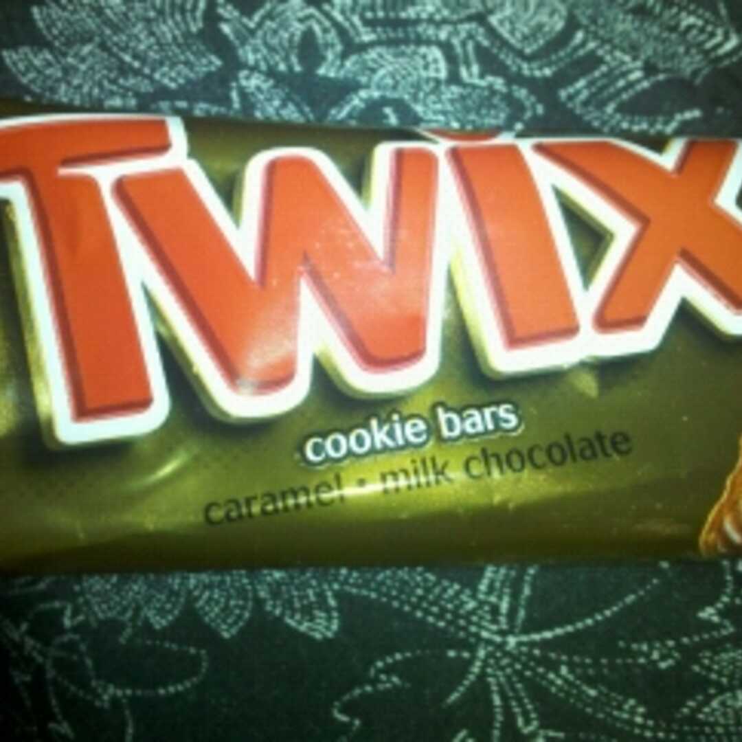 Twix Cookie Bars
