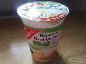 Gut & Günstig Fettarmer Fruchtjoghurt Bircher-Müsli