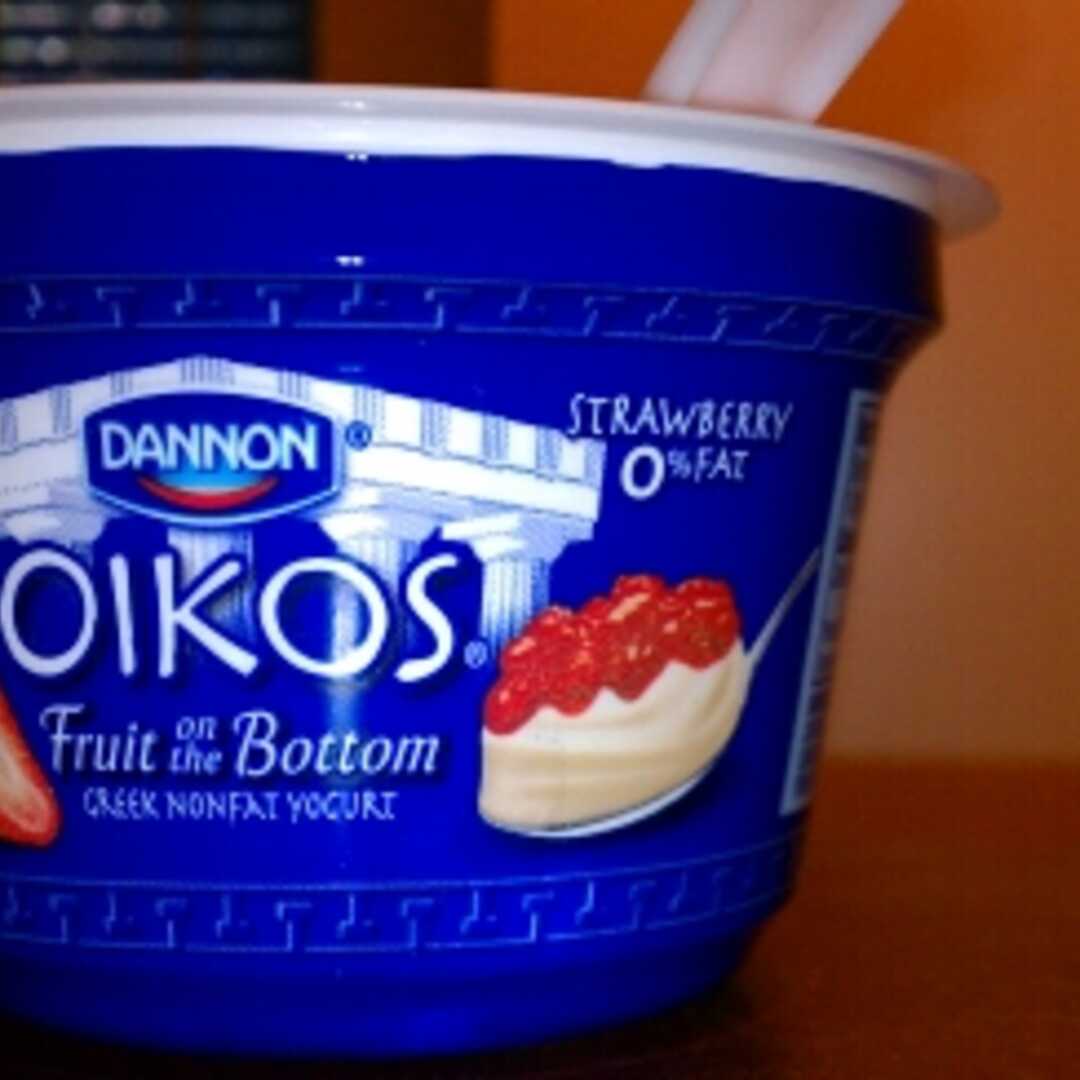 Dannon Oikos Traditional Greek Yogurt - Strawberry
