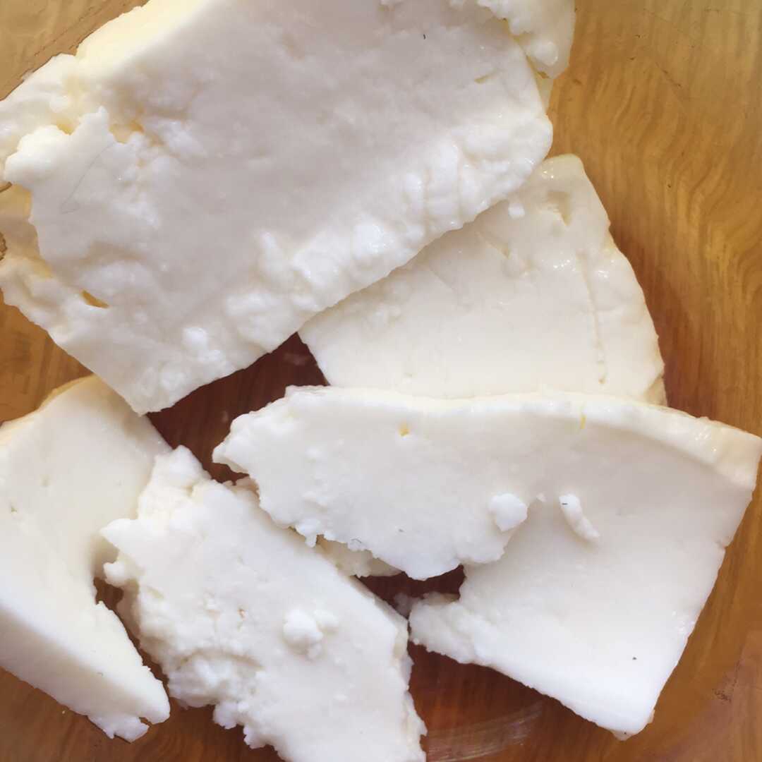Az Yağlı (%1-2 Yağ Oranı) Süzme Peyniri