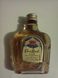 Crown Royal Canadian Whiskey (1 oz)