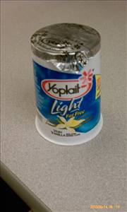Yoplait Light Fat Free Yogurt - Very Vanilla
