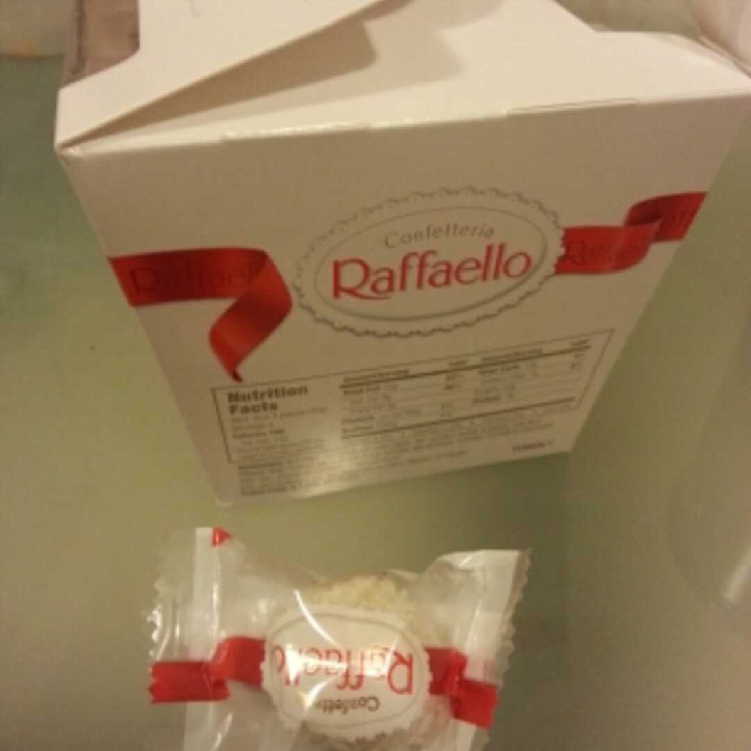 Ferrero Raffaello Almond Coconut Treat