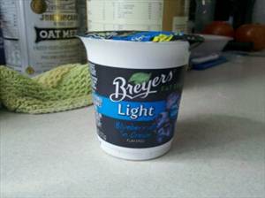 Breyers Light Blueberries 'n Cream Yogurt