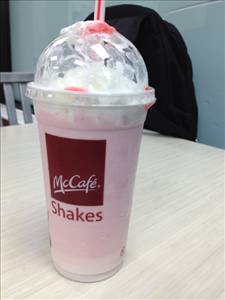 McDonald's Strawberry Triple Thick Shake (21 oz)