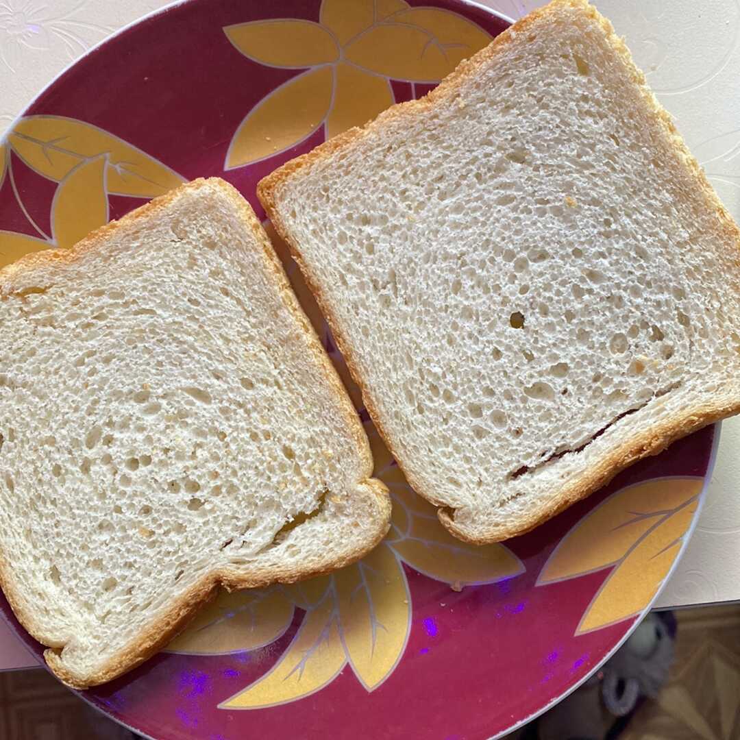 Сколько калорий в ломтике белого хлеба