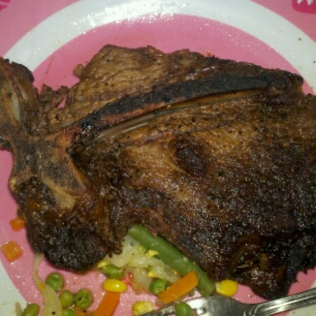 Beef T-Bone Steak (Lean Only, Trimmed to 0" Fat, Cooked, Broiled)