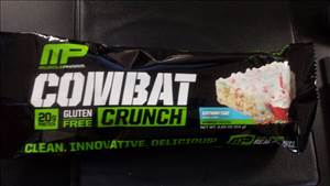 MusclePharm Combat Crunch - Birthday Cake