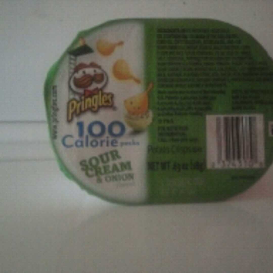 Pringles 100 Calorie Packs - Sour Cream & Onion
