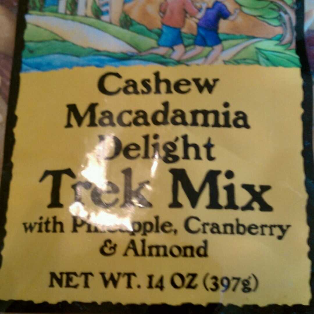Trader Joe's Cashew Macadamia Delight Trek Mix