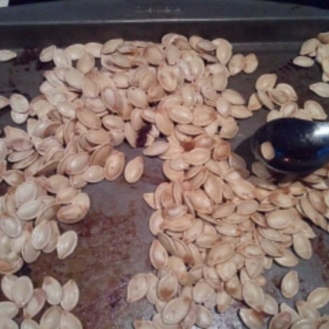 Dried Pumpkin and Squash Seed Kernels
