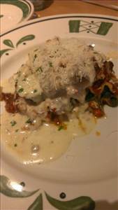 Olive Garden Lasagna Primavera with Grilled Chicken