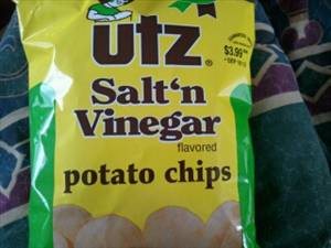 Utz Salt 'n Vinegar Flavored Potato Chips (28.3g)