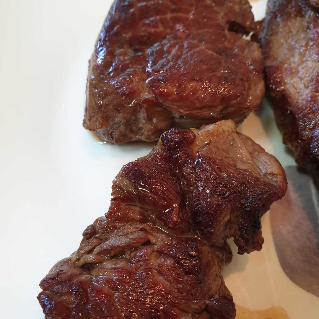 쇠고기 목살 (부채살, 지방 0.5센치)