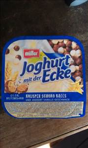 Müller Joghurt mit der Ecke Knusper Schoko Balls